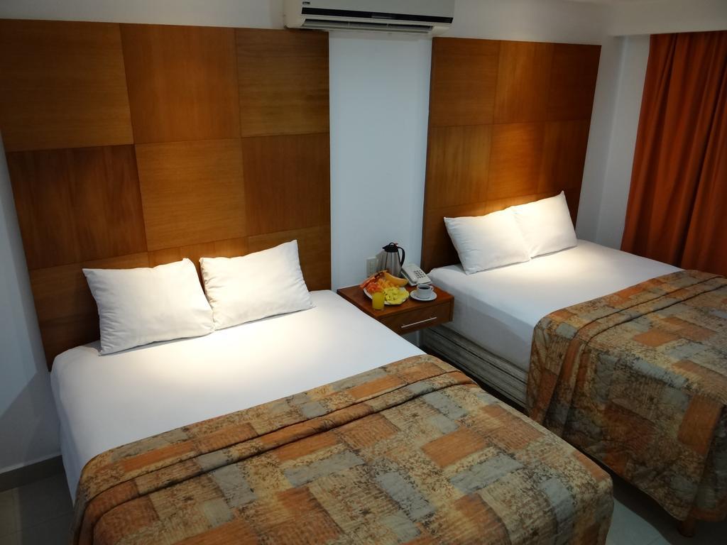 Hotel Suites Gaby Cancun Room photo
