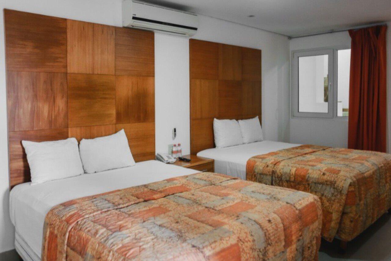 Hotel Suites Gaby Cancun Exterior photo