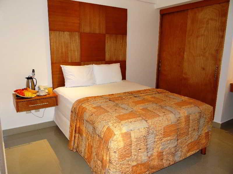 Hotel Suites Gaby Cancun Exterior photo